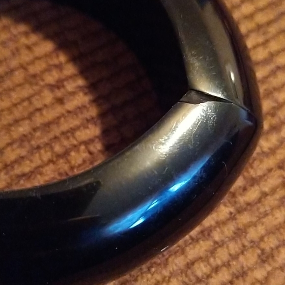 Ellen Tracy Black Bangle Stretch Bracelet - Picture 5 of 5